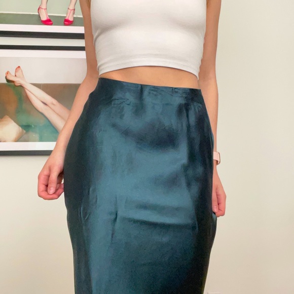 Babaton satin midi skirt - Picture 1 of 4